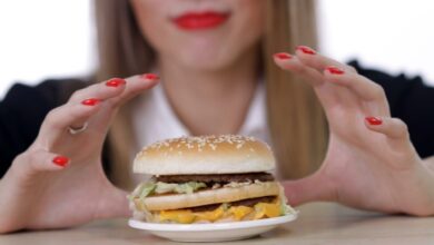Названа главная опасность неправильного питания в подростковом возрасте