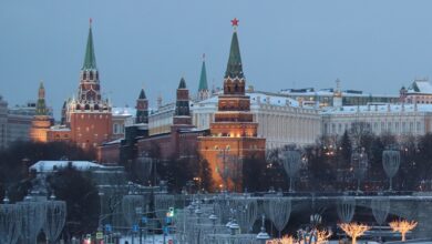 РСТ назвал самые популярные места Москвы и Петербурга на новогодних праздниках