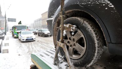 В Москве чаще всего эвакуируют BMW за отсутствие номеров