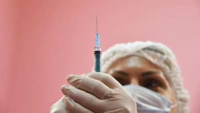 В России нашли замену импортным вакцинам Pfizer и Moderna